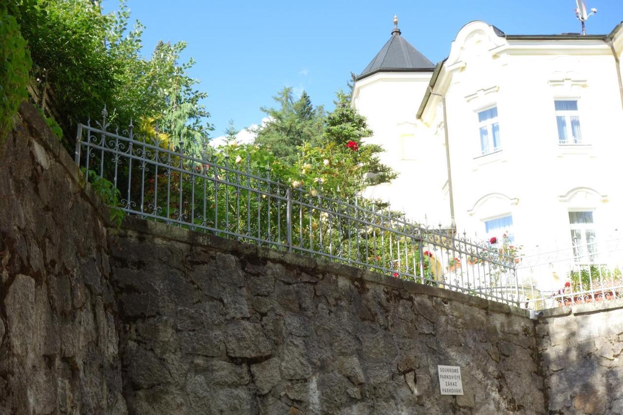 Villa Sonnenstrahl Mariánské Lázně Exterior foto